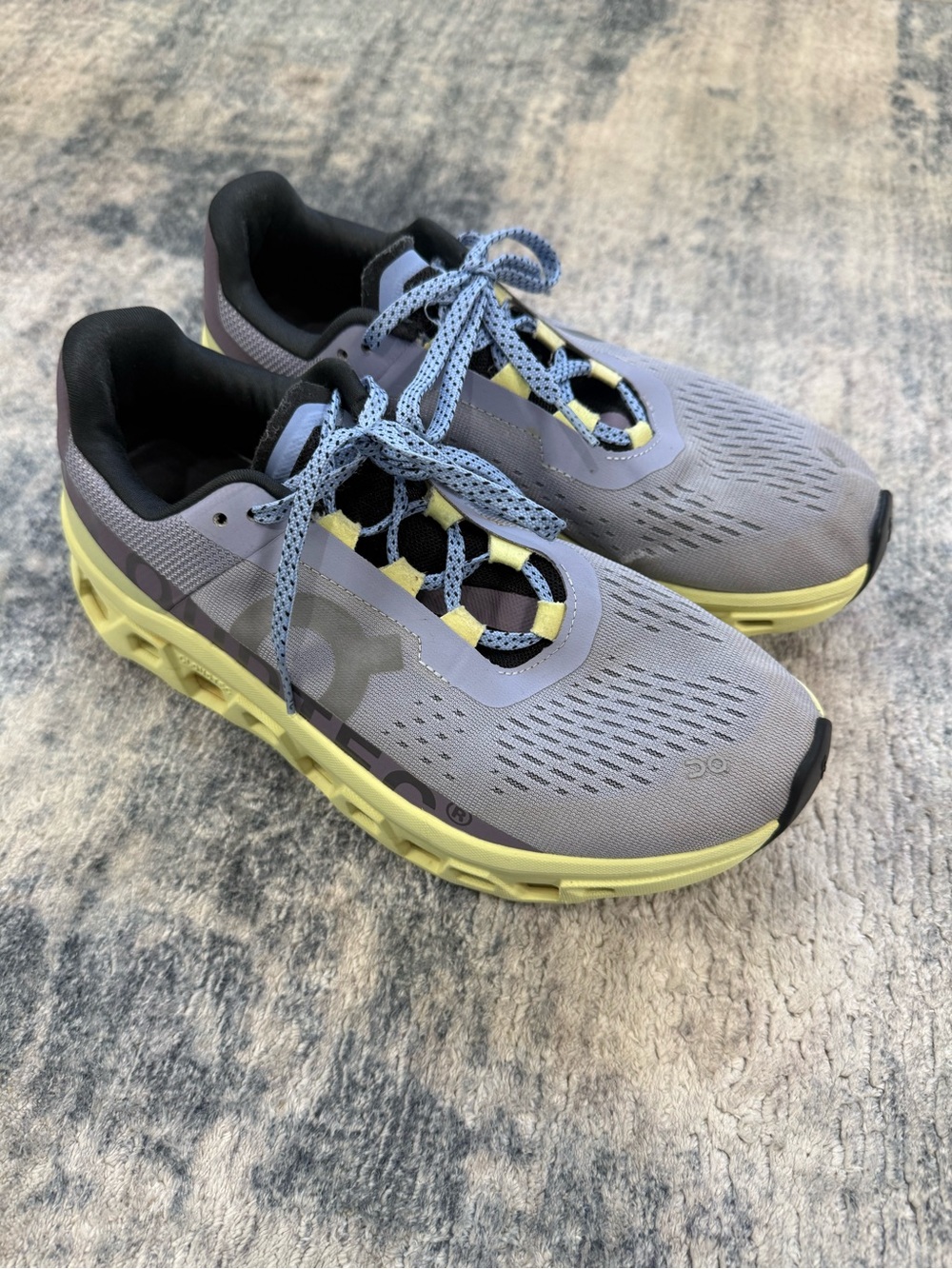 Women’s Athletic Running Shoes in Lavender with Yellow Sole